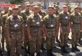 В Армении командир воинской части избил отказавшихся ехать в Карабах военнослужащих - ВИДЕО