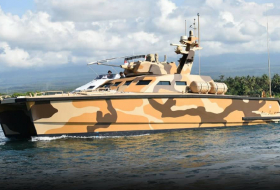 В Индонезии спущен на воду опытный «катер-танк»