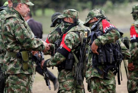 Двое солдат погибли при взрыве на востоке Колумбии