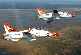 Два самолета ВМС США столкнулись в небе над Техасом