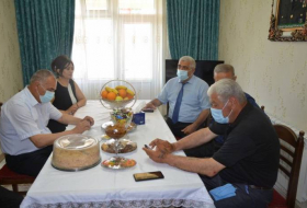 Активисты ПЕА навестили членов семей шехидов в Тертерском районе - ФОТО