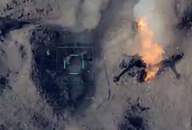 Видеокадры уничтожения артиллерийских установок ВС Армении в Карабахе