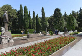 Генпрокурор Турции посетил Аллею почетного захоронения и Парк военных трофеев