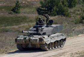 Великобритания впервые за четверть века примет на вооружение новые танки