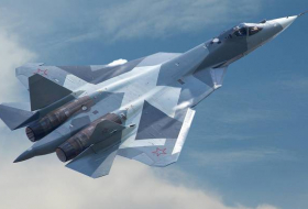 Истребитель Су-57 будет способен вести до четырех беспилотников «Охотник»