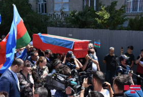 Похоронен журналист Магеррам Ибрагимов, погибший в результате подрыва на мине в Кяльбаджаре 