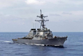 Эсминец ВМС США Laboon направляется в Черное море