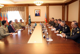 Азербайджан и Пакистан обсудили вопросы расширения военного сотрудничества - ФОТО