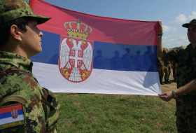 Сербская армия провела самые крупные в истории военные учения в ночное время