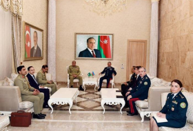 Начальник ГПС Азербайджана встретился с командующим Сухопутными войсками Пакистана