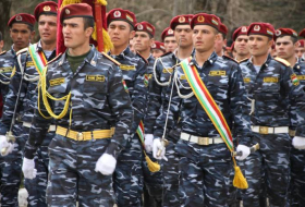 Армия Таджикистана провела крупный военный парад на границе с Афганистаном