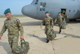 Служащие в Афганистане азербайджанские миротворцы помогли несовершеннолетним - Видео