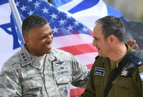 Глава Пентагона обсудил с премьер-министром Израиля проблемы региональной безопасности