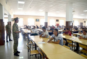 В Азербайджанской Армии проводятся экзамены по приему на сверхсрочную действительную военную службу - ВИДЕО