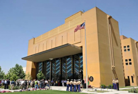 Сотрудники посольства США в Кабуле уничтожают секретные документы