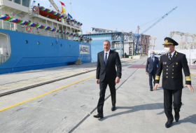 Ильхам Алиев принял участие в церемонии сдачи в эксплуатацию нефтеналивного танкера «Кяльбаджар»
