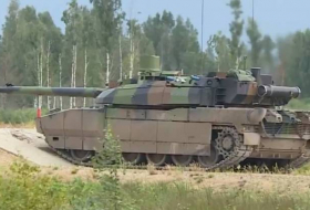 Француз выложил на форуме российской компьютерной игры секретные документы по танку Leclerc