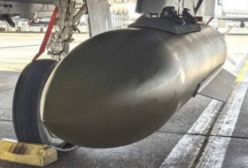 США успешно испытали новую мощную бетонобойную авиабомбу