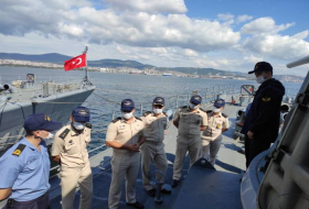 Азербайджанские военные моряки прошли стажировку в Турции - Фото