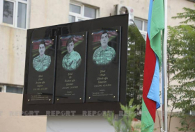 В Баку открылась мемориальная доска в честь трех шехидов - Фото/Видео