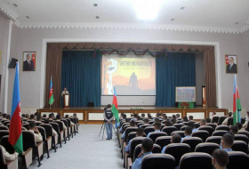В Азербайджанском высшем военном училище прошло мероприятие по случаю годовщины Отечественной войны - Фото/Видео