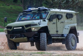 Израиль показал новый бронеавтомобиль StormRider - Фото