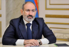 Пашинян назвал причину увольнения главы минобороны Армении