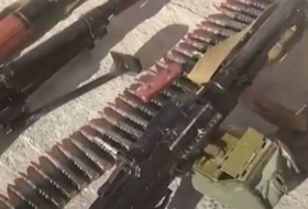 Оружие и боеприпасы, захваченные в качестве трофеев у армянских военнослужащих - Видео