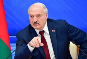 Президент Белоруссии допустил увеличение численности армии