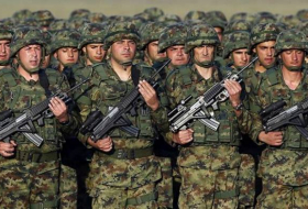Власти Сербии рассматривают возможность возвращения обязательной службы в армии