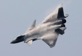 В Китае заявили о массовом производстве истребителей J-20 с двигателями WS-10