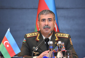Министр обороны Азербайджана поздравил личный состав Азербайджанской Армии