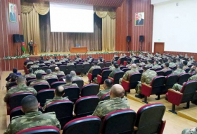 В Азербайджанской Армии состоялись учебно-методические сборы офицеров по работе с личным составом и психологов