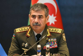 Министр обороны Азербайджана совершит визит в Турцию
