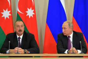 Ильхам Алиев и Владимир Путин выступили с заявлением для прессы - Обновлено
