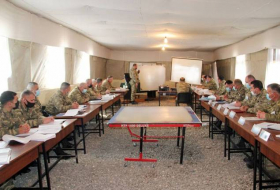 Проведены командно-штабные учения с соединениями Сухопутных войск ВС Азербайджана