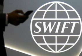 Запад отключил Россию от SWIFT