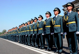 В Казахстане призывают на службу офицеров запаса
