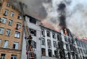 В Харькове нанесен удар по зданию областного управления полиции - Фото 