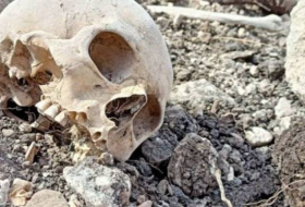 Во время раскопок в Фаррухе найдены останки еще нескольких человек - Фото/Видео