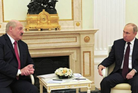 Лукашенко прилетел в Москву на встречу с Путиным - Видео