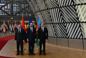 В Брюсселе состоялась трехсторонняя встреча лидеров Азербайджана, Армении и ЕС - Обновлено