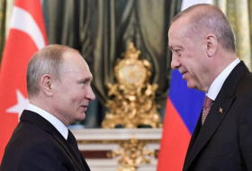 Эрдоган вновь предложил Путину организовать его встречу с Зеленским в Стамбуле