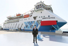 Президент принял участие в церемонии ввода в эксплуатацию судна-парома «Зарифа Алиева»
