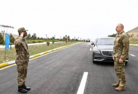 Президент Азербайджана посетил воинскую часть Сил специального назначения - Обновлено 