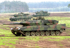 Геромания должна в 2022 году начать поставку Чехии танков Leopard 2 для поддержки Украины