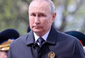 Путин наградил российских миротворцев в Карабахе