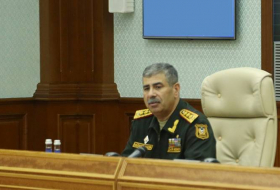 Министр обороны приказал повысить интенсивность мероприятий по боевой подготовке