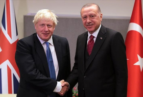 Эрдоган и Джонсон обсудили сотрудничество в сфере оборонпрома