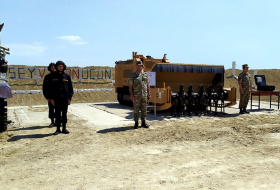 Турецкие специалисты проводят курс по разминированию для азербайджанских военных